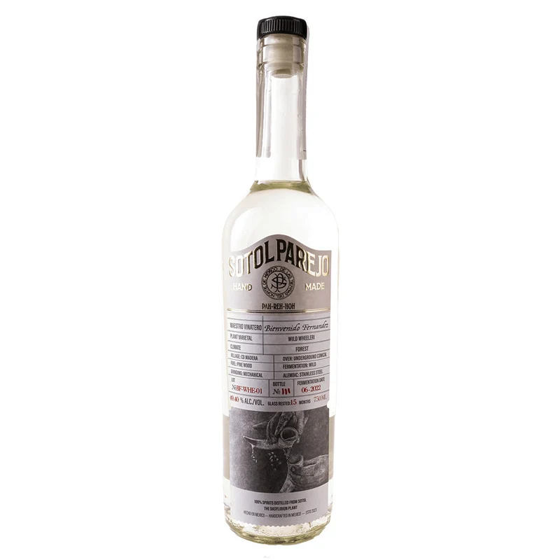Parejo Sotol Bienvenido Fernández-Wheeleri Mezcal