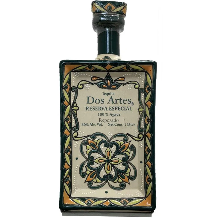 Dos Artes Reposado 1L Tequila Hand Painted