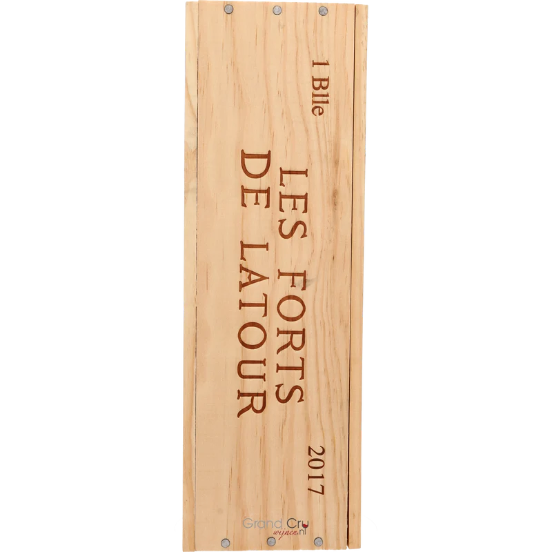 2017 Chateau Latour Les Forts de Latour
